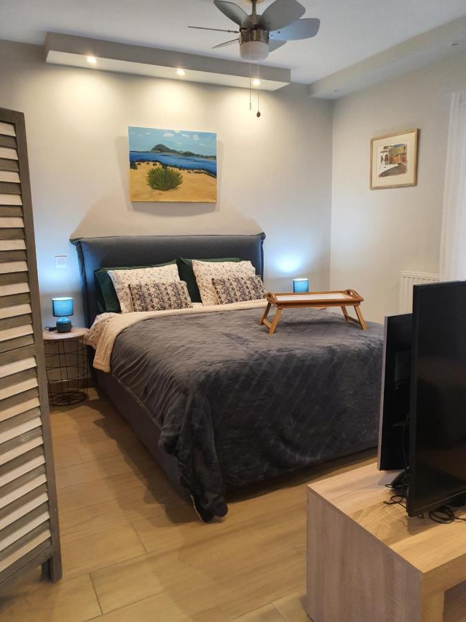 Tony'S Suite With Parking Athens Ngoại thất bức ảnh