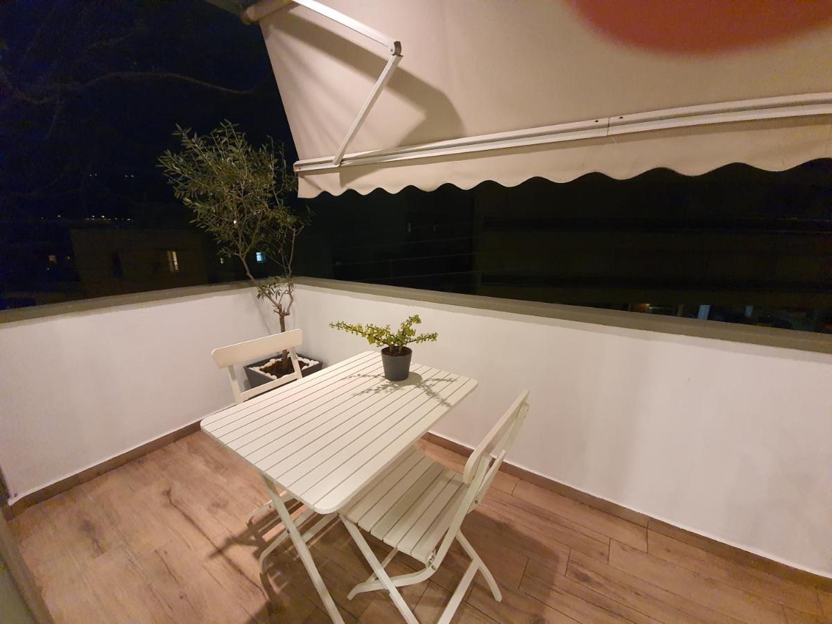 Tony'S Suite With Parking Athens Ngoại thất bức ảnh